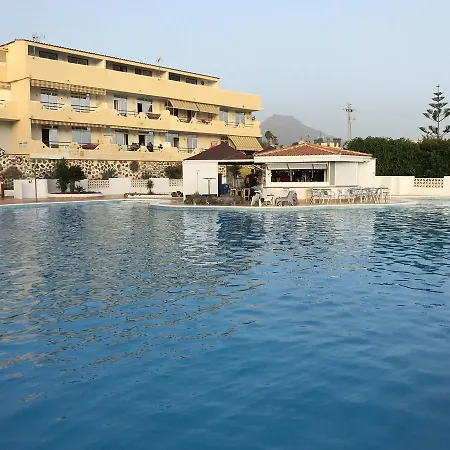 Sun & Sol Marina Palace